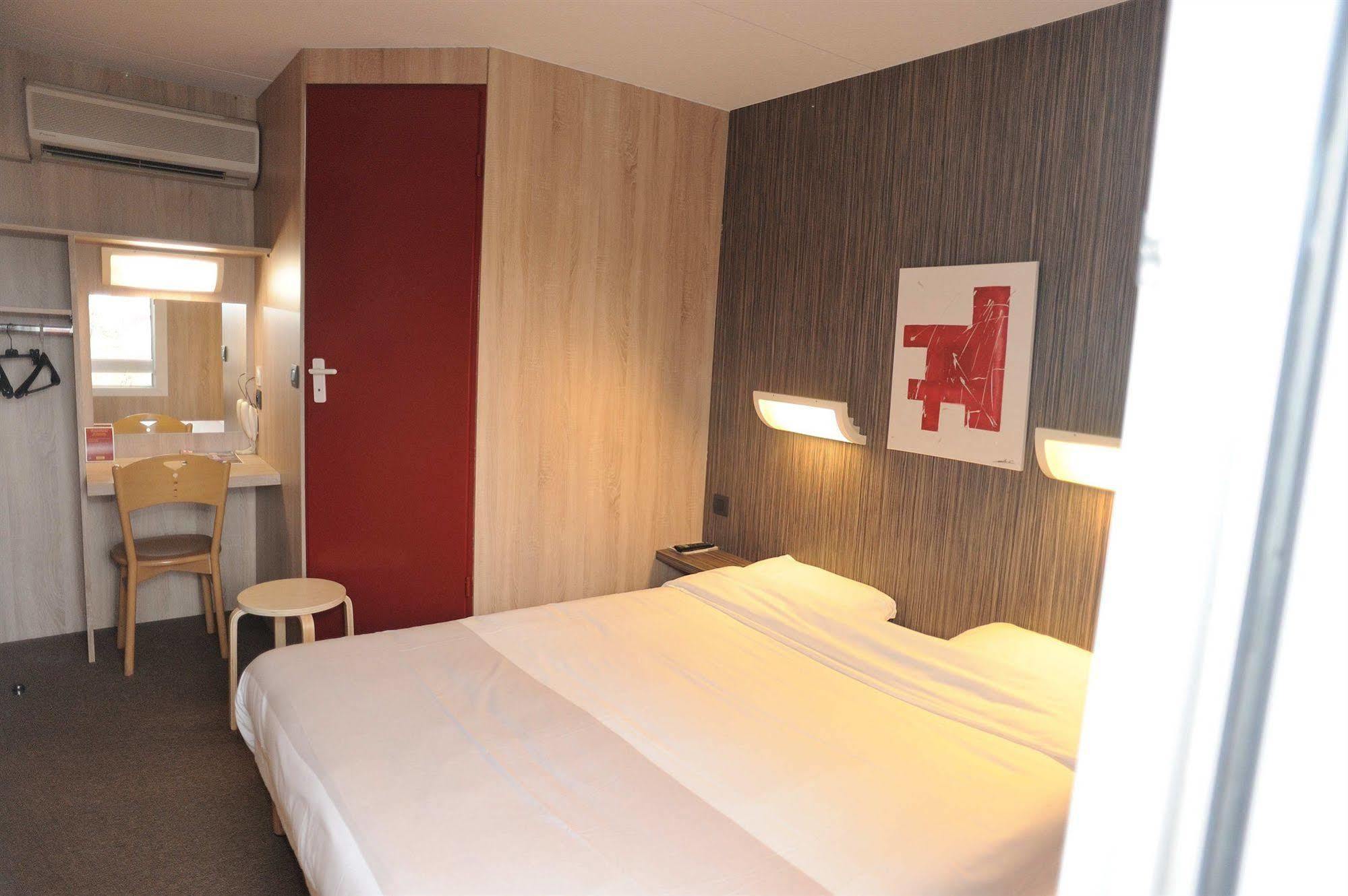 Hotel 4 Saisons Onet-le-Château Kültér fotó