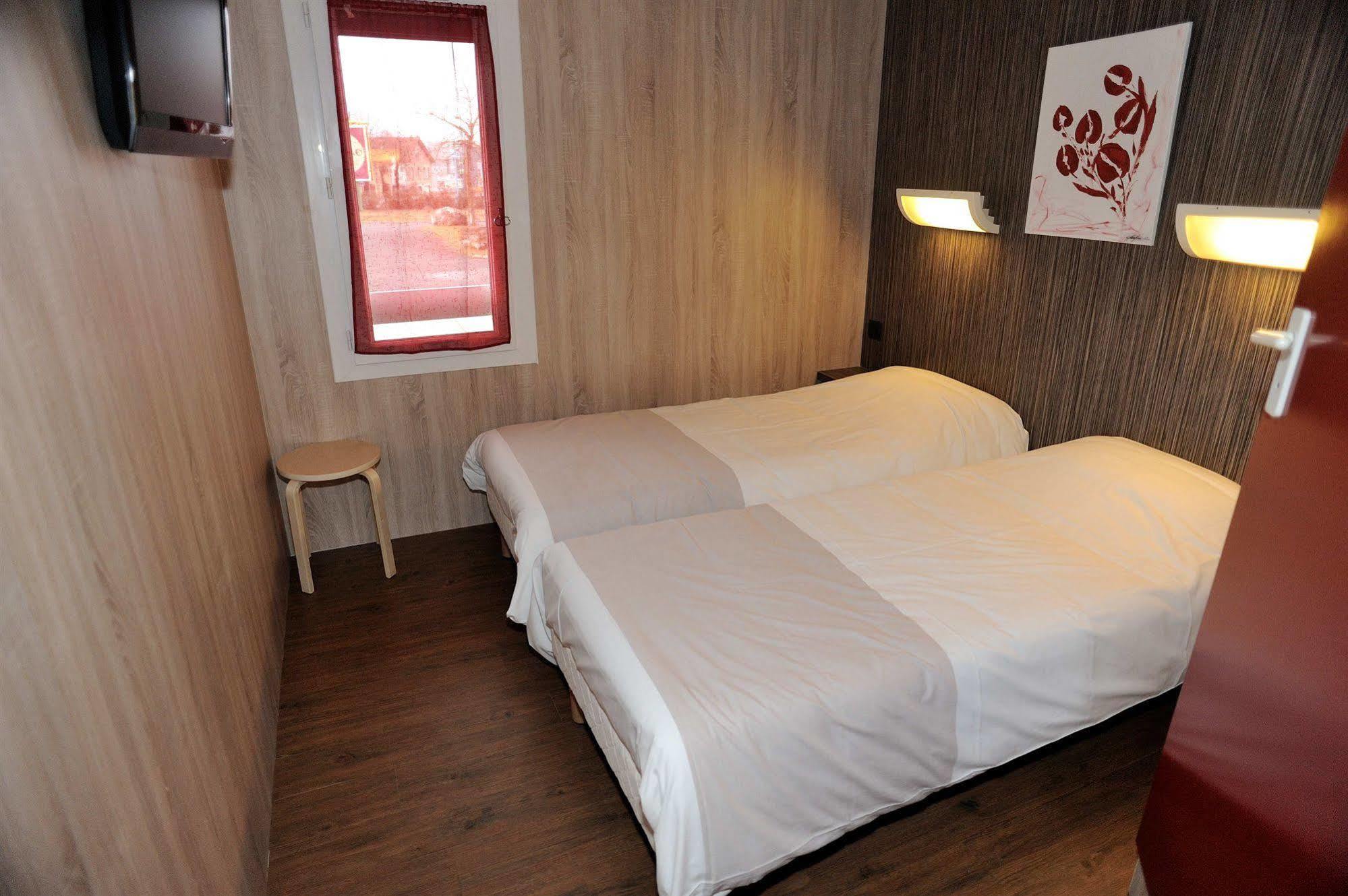 Hotel 4 Saisons Onet-le-Château Kültér fotó