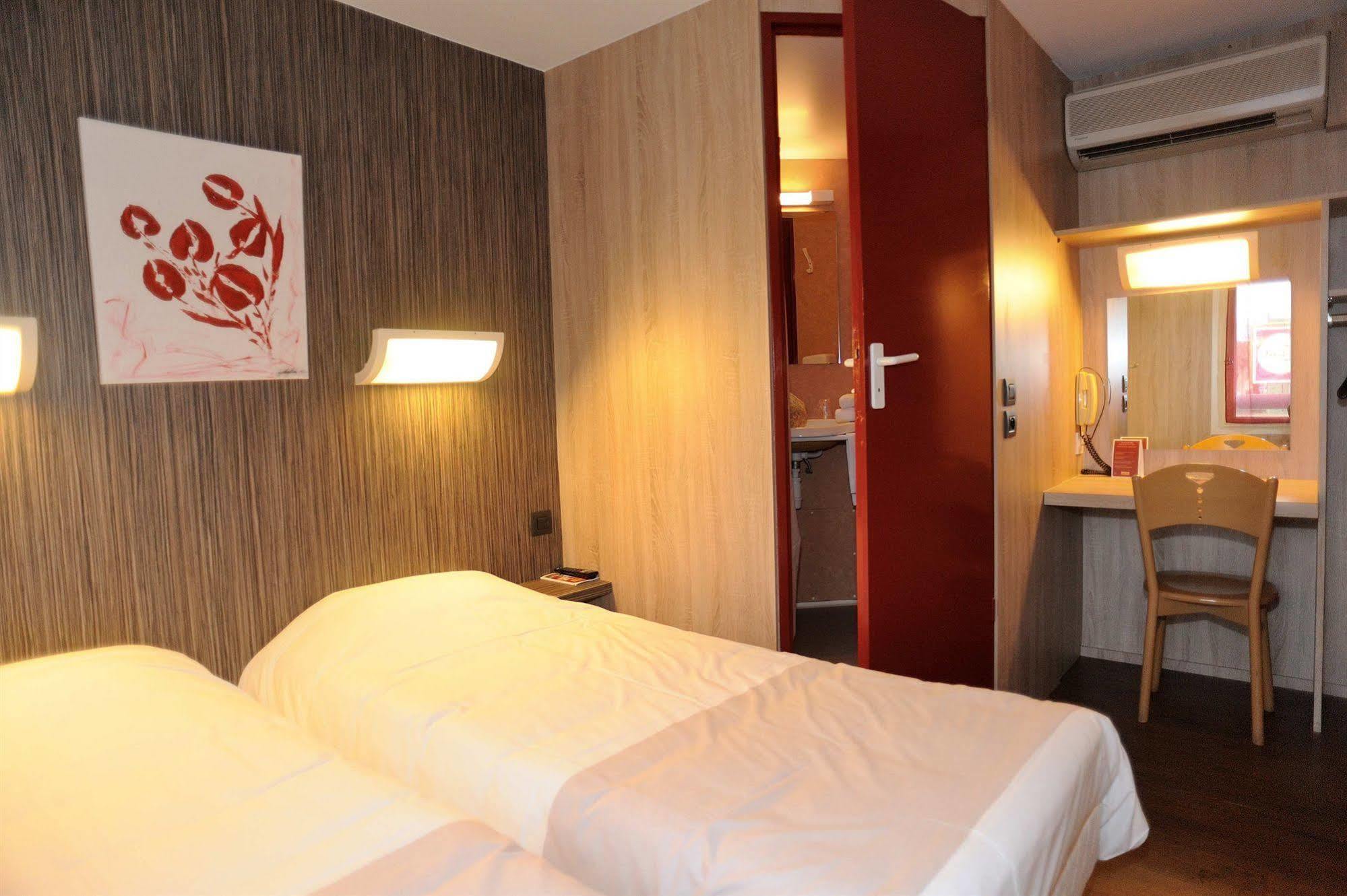 Hotel 4 Saisons Onet-le-Château Kültér fotó